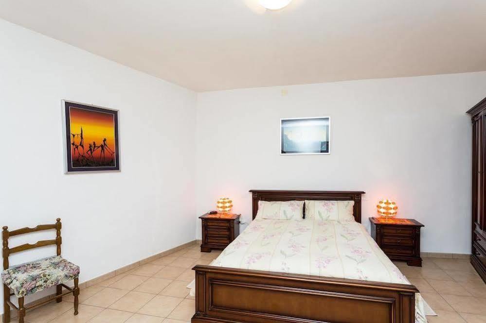 Gabri'S Home Spello Εξωτερικό φωτογραφία